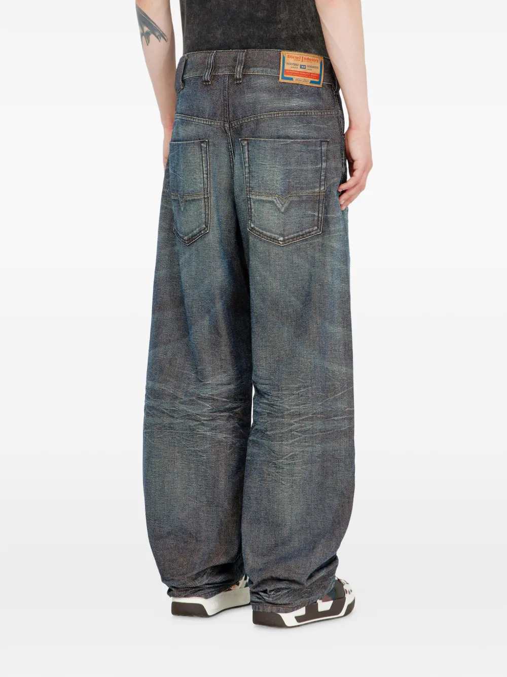 Diesel Men 1997 D-Enim-M Loose-Fit Jeans DIESEL