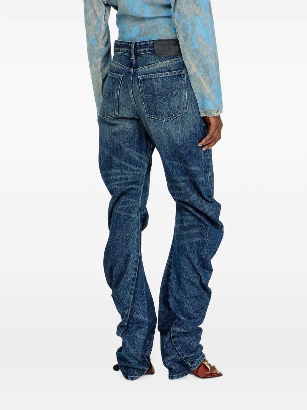 Diesel Women D-Twisty Tapered Jeans DIESEL
