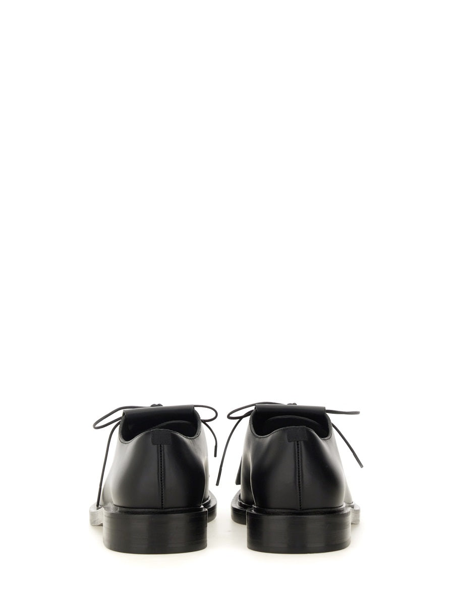 Max Mara Women Leather Derby. MAX MARA