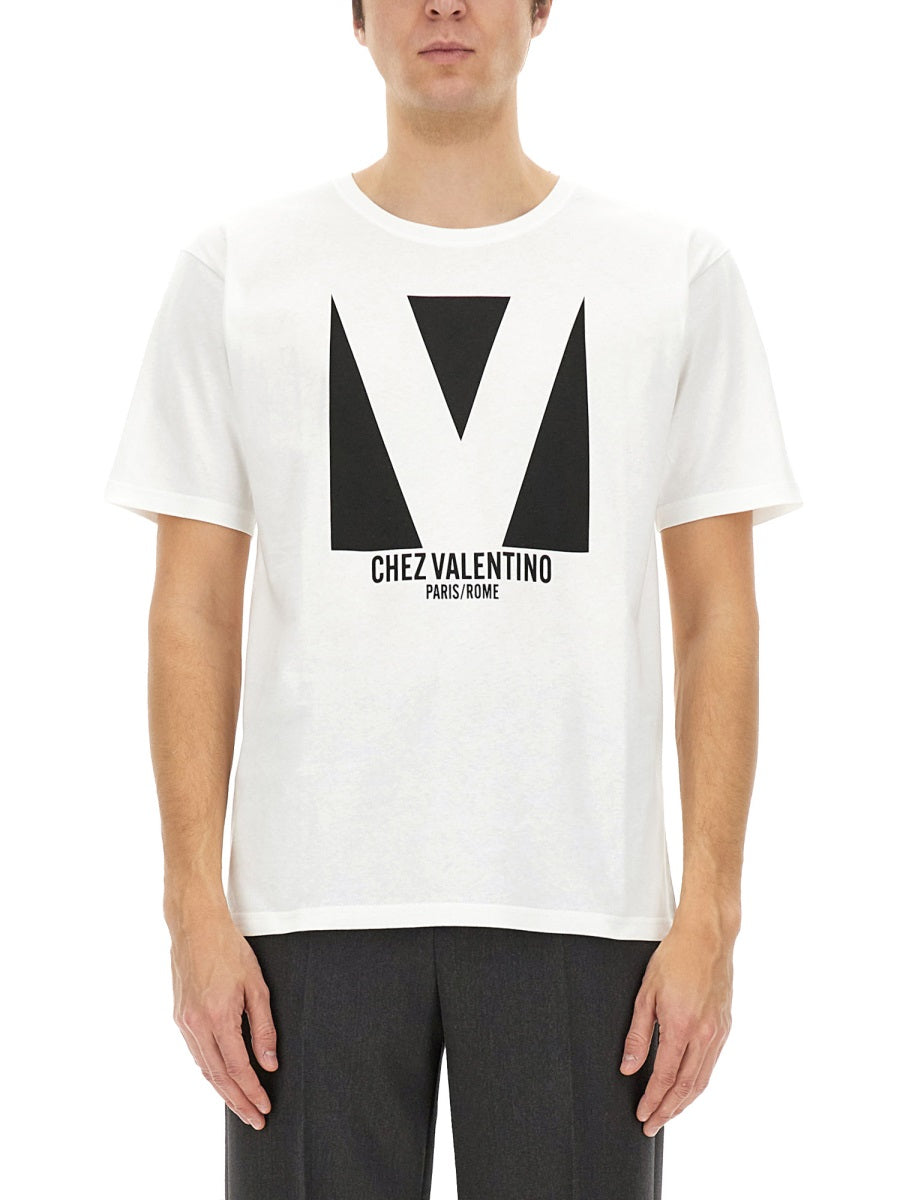 Valentino Men Cotton T-Shirt With "Chez Valentino" Print VALENTINO