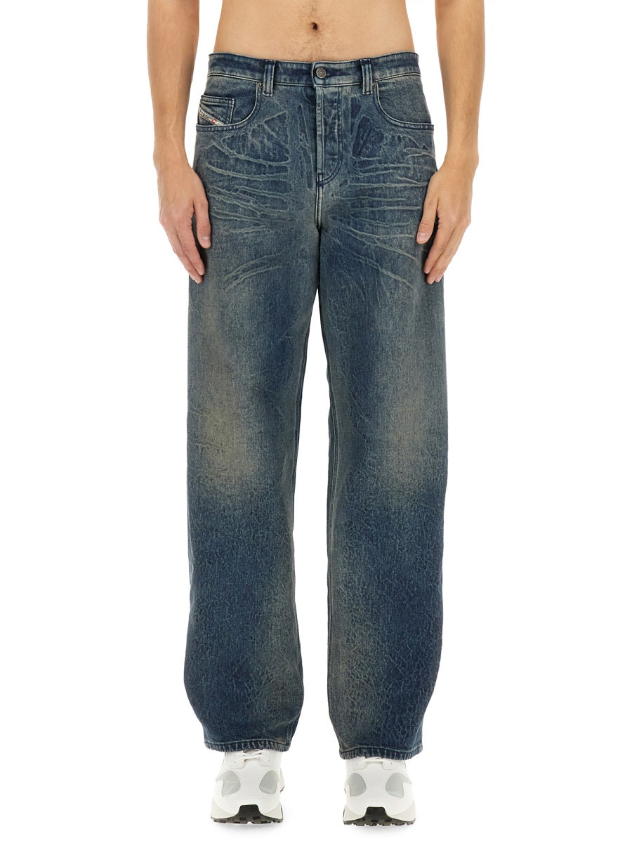 Diesel Men "2001 D-Macro-Fsg1" Jeans DIESEL