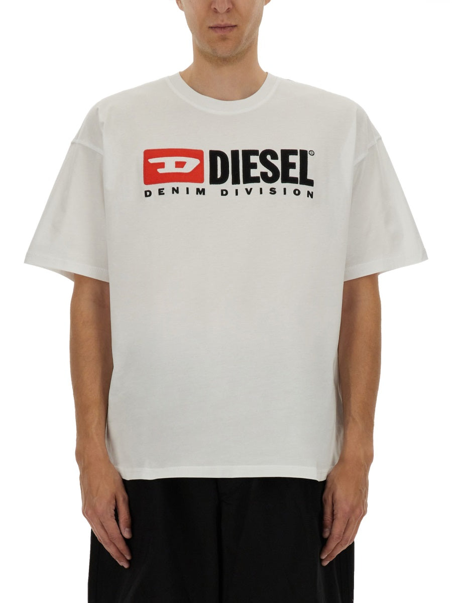 Diesel Men T-Shirt "T-Boxt-Div" DIESEL