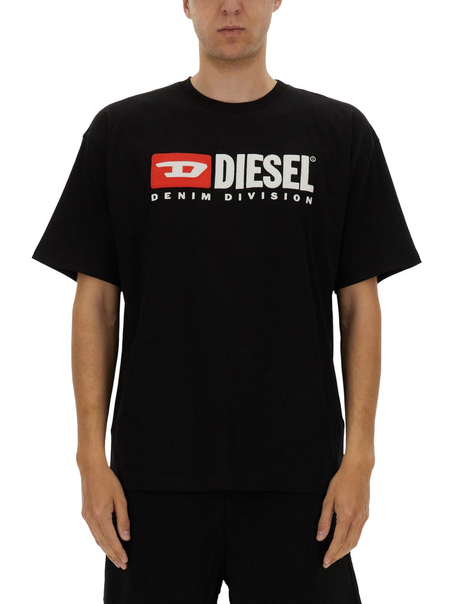 Diesel Men T-Shirt "T-Boxt-Div" DIESEL