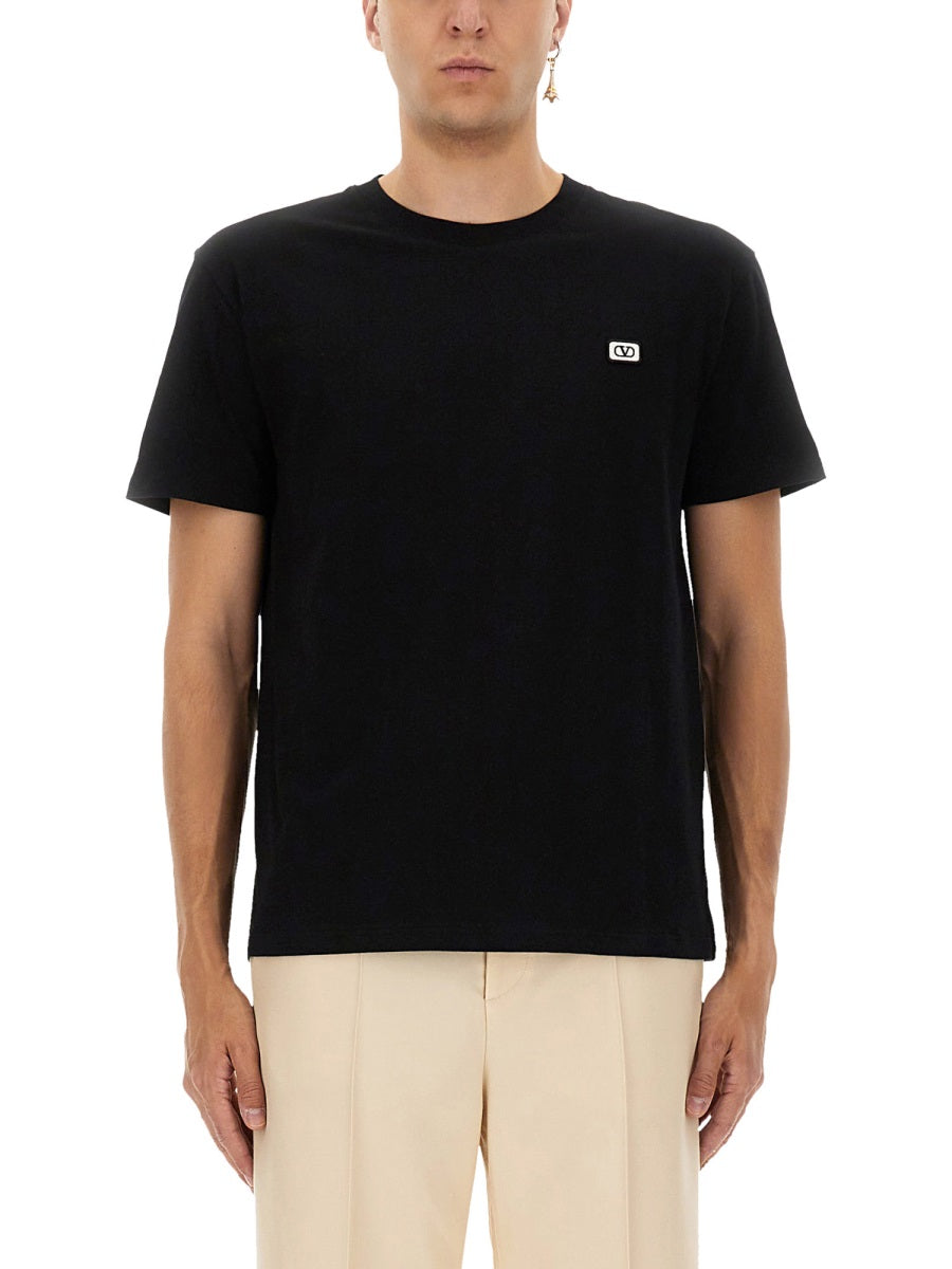 Valentino Men T-Shirt With Signature Vlogo VALENTINO