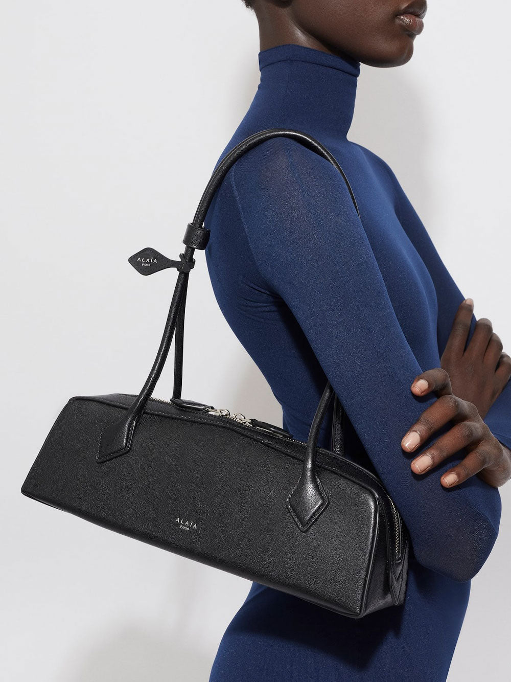 Alaia Women Le Teckel Medium Bag In Shiny Goatskin ALAIA