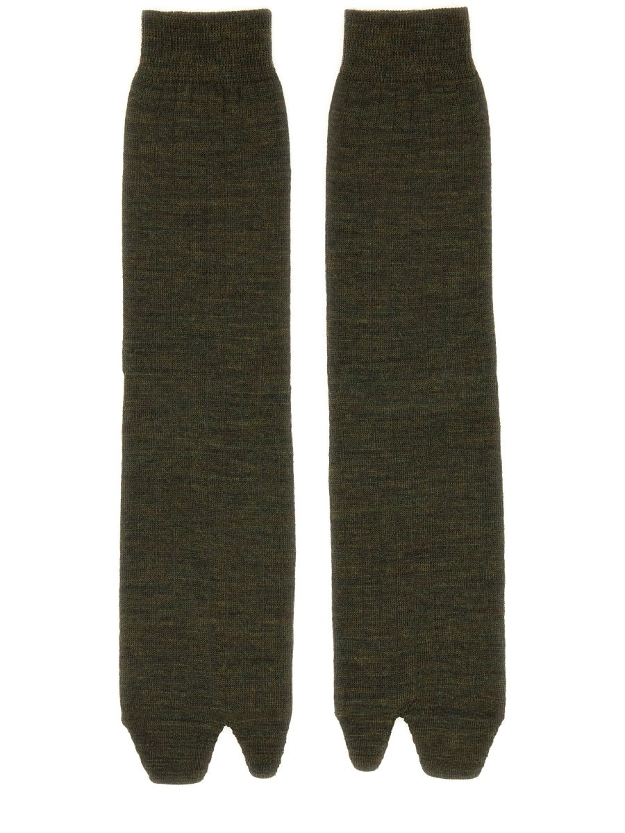 Maison Margiela Men Tabi Socks. MAISON MARGIELA