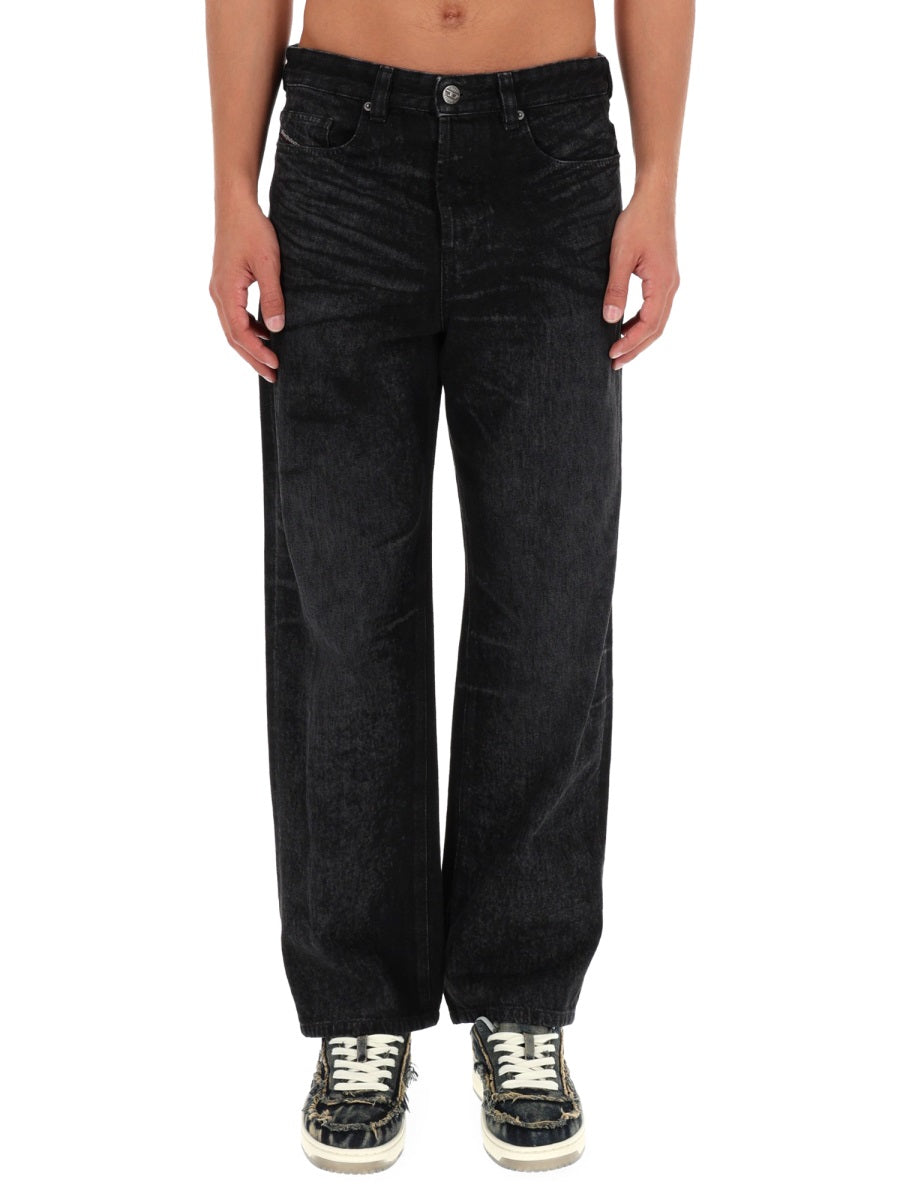 Diesel Men "2001 D-Macro-Fsh" Jeans DIESEL