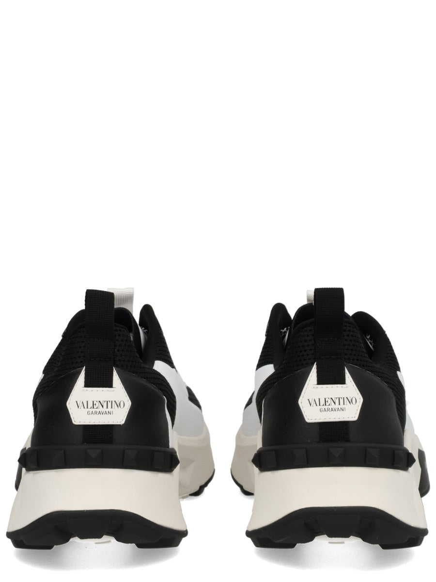 Valentino Garavani Men "True Act" Sneaker VALENTINO GARAVANI