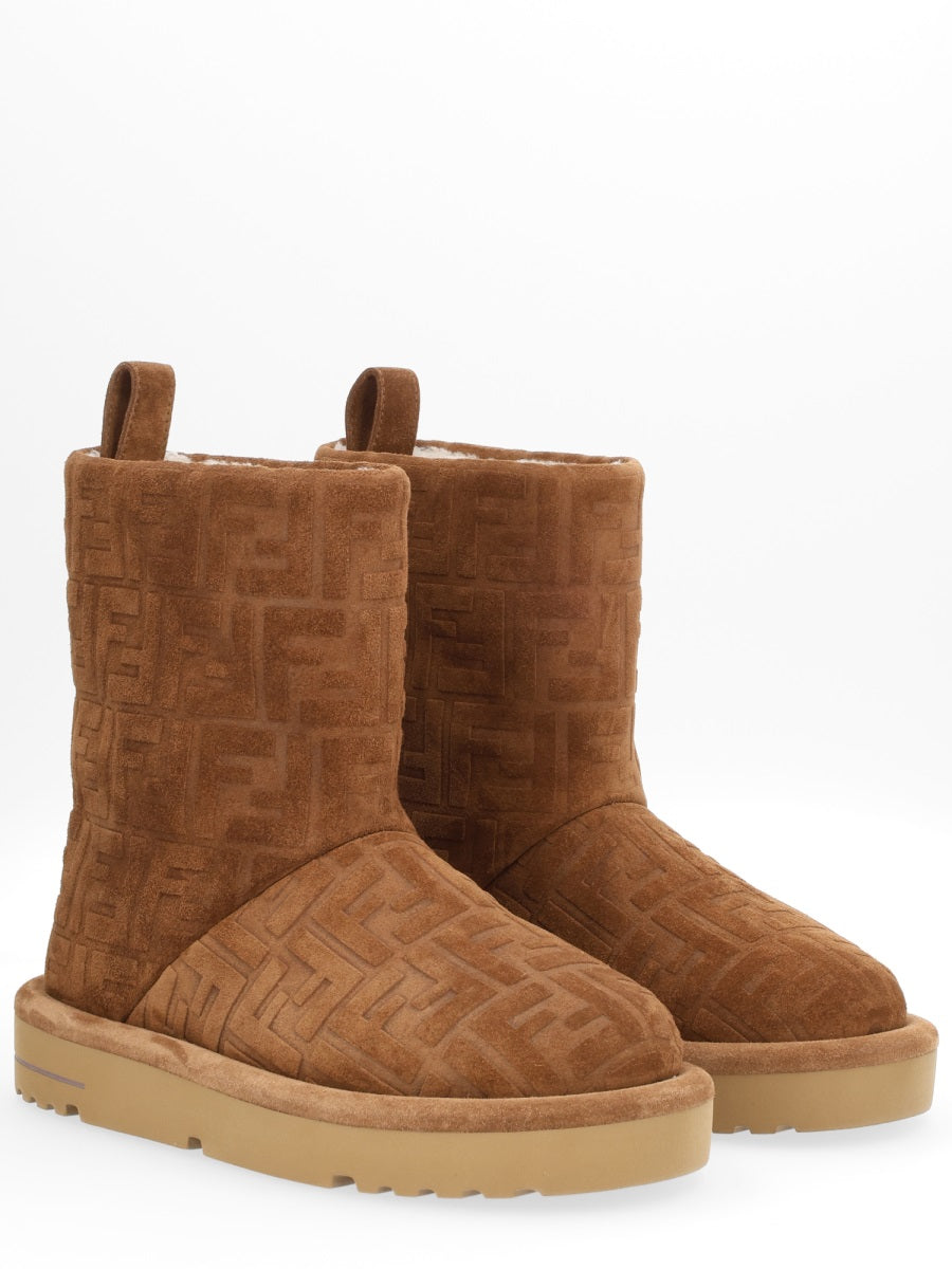Fendi Women "Apres Chic" Boot FENDI