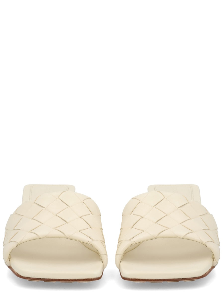 Bottega Veneta Women Sandalwood "Park" BOTTEGA VENETA