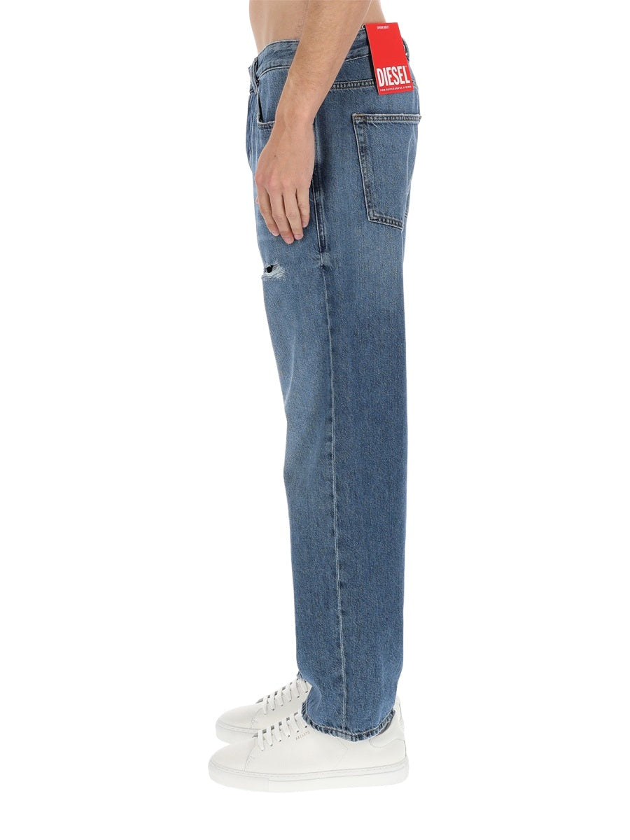 Diesel Men "2024 D-Macs" Jeans DIESEL