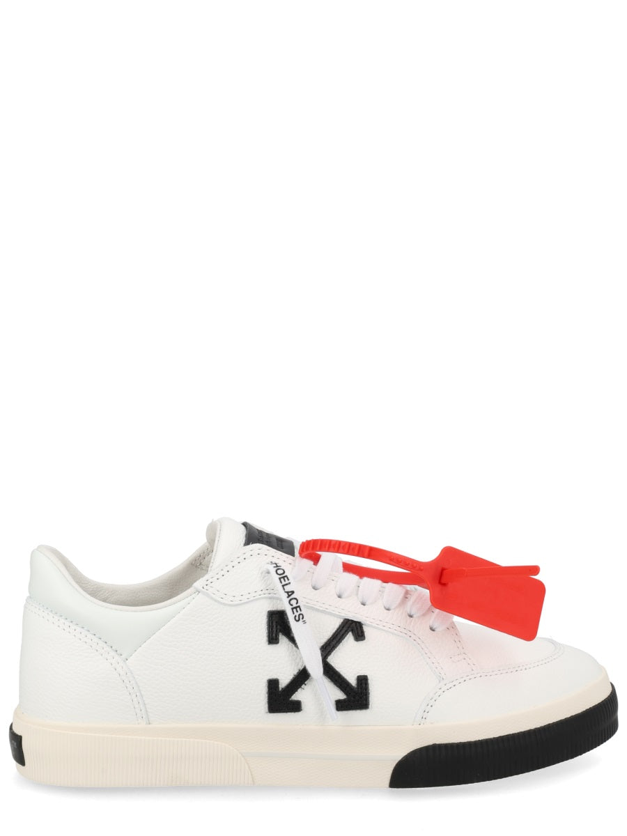 Off-White Men Sneaker "Vulc Low" OFF-WHITE
