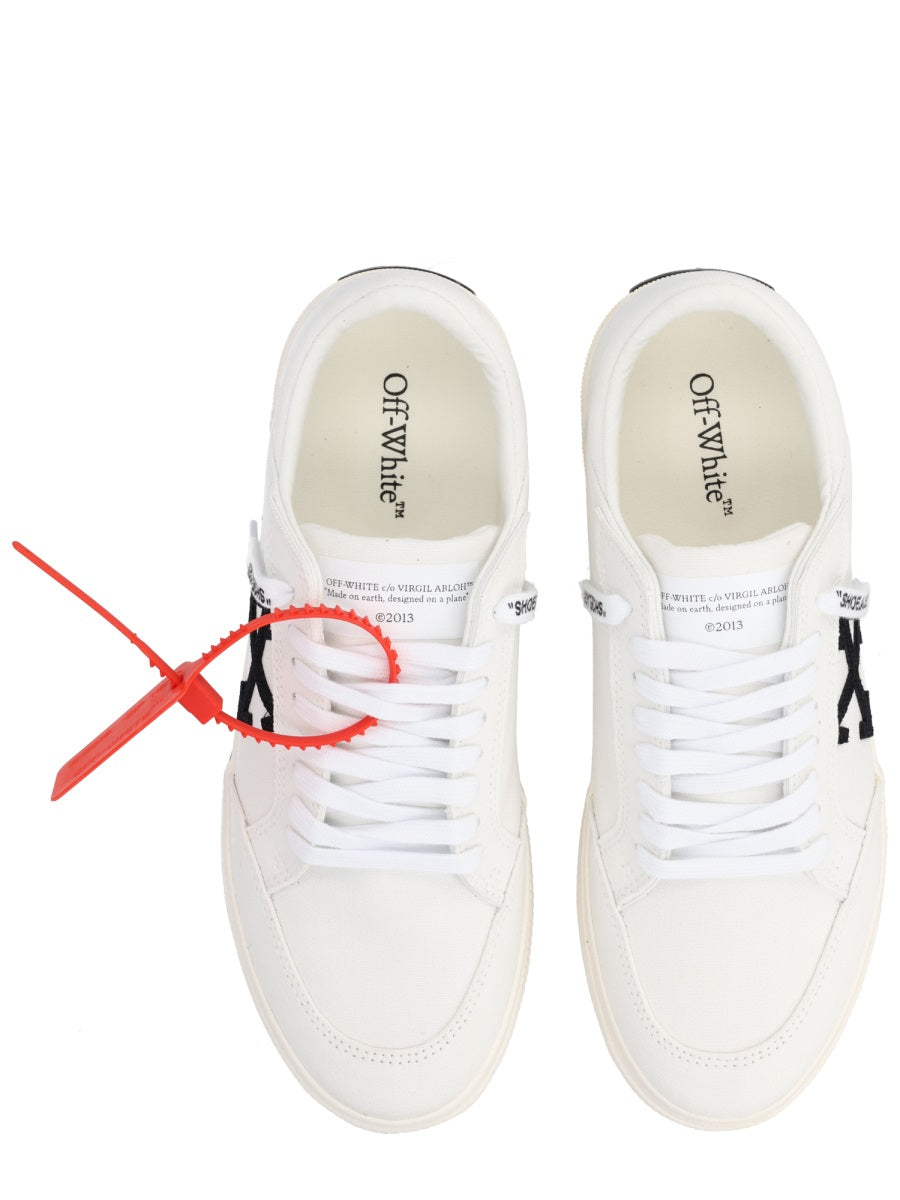 Off-White Men Sneaker "Vulc Low" OFF-WHITE