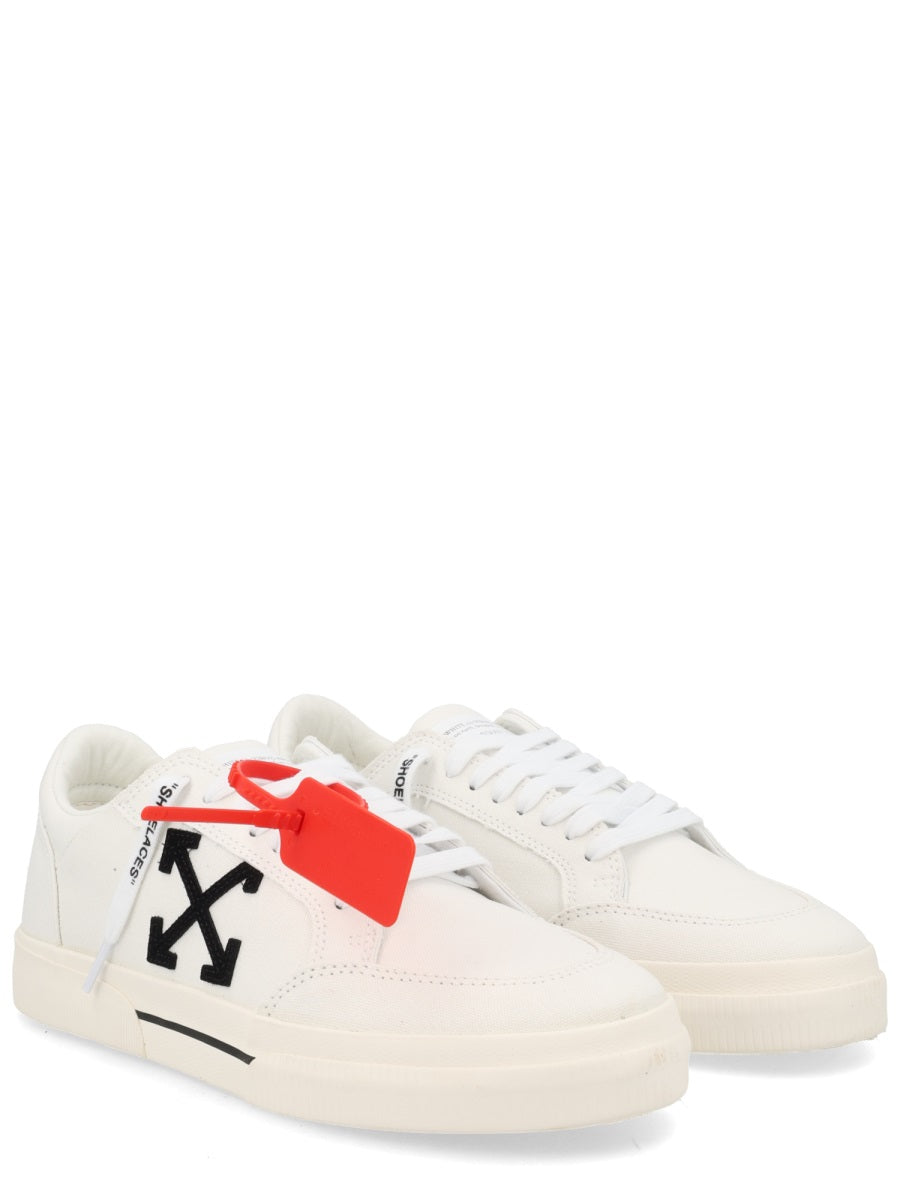 Off-White Men Sneaker "Vulc Low" OFF-WHITE