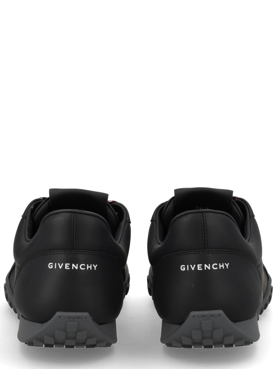 Givenchy Men Sneaker "Glide" GIVENCHY