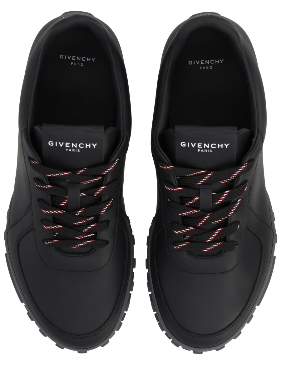Givenchy Men Sneaker "Glide" GIVENCHY