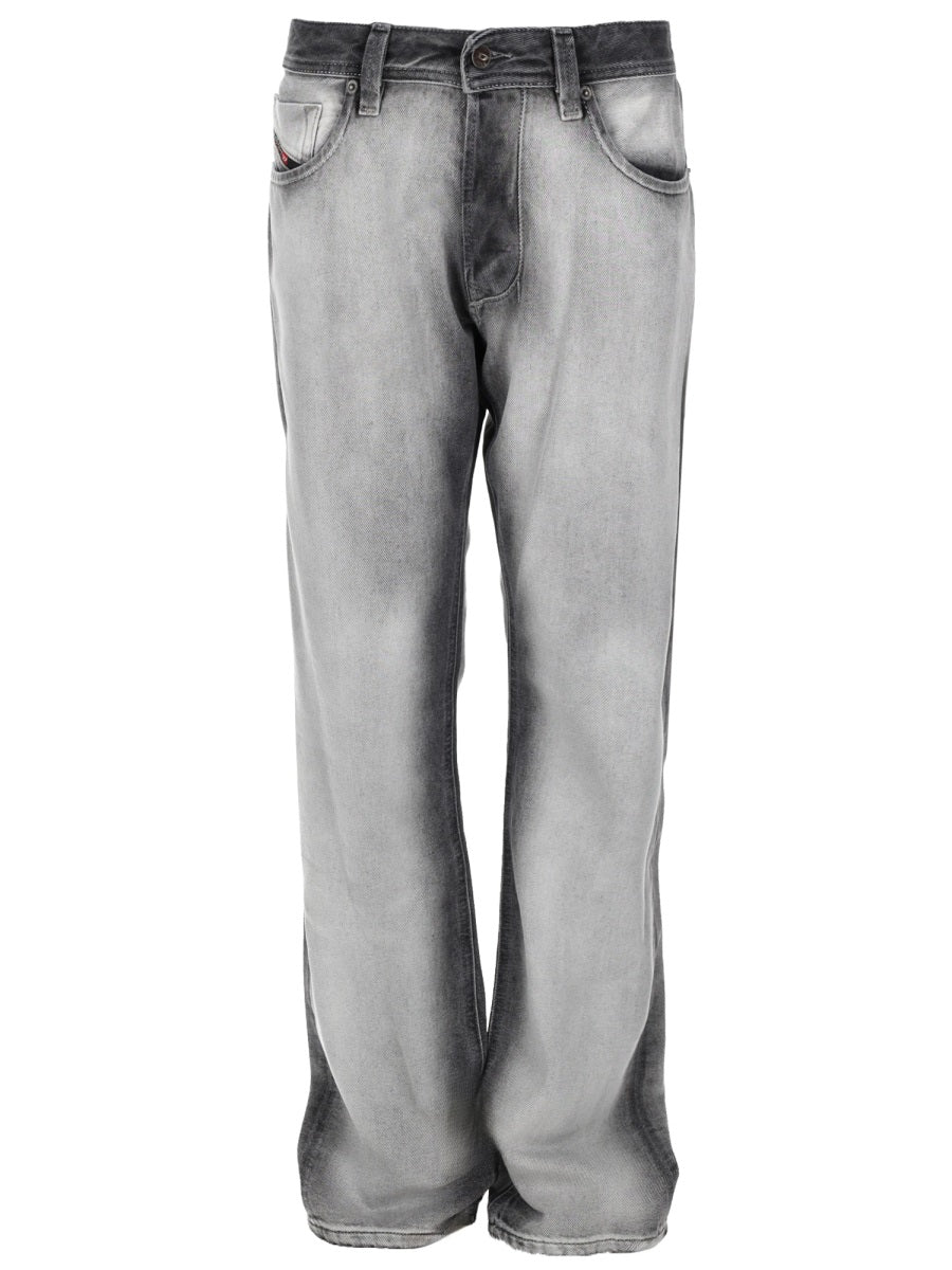 Diesel Men Jeans "1985 Larkee-Fsi1" DIESEL