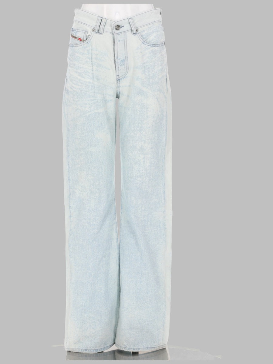 Diesel Women Jeans "1971 D-Sent" Regular Fit DIESEL