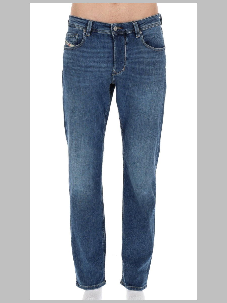 Diesel Men Jeans "1986 Larkee-Beex"