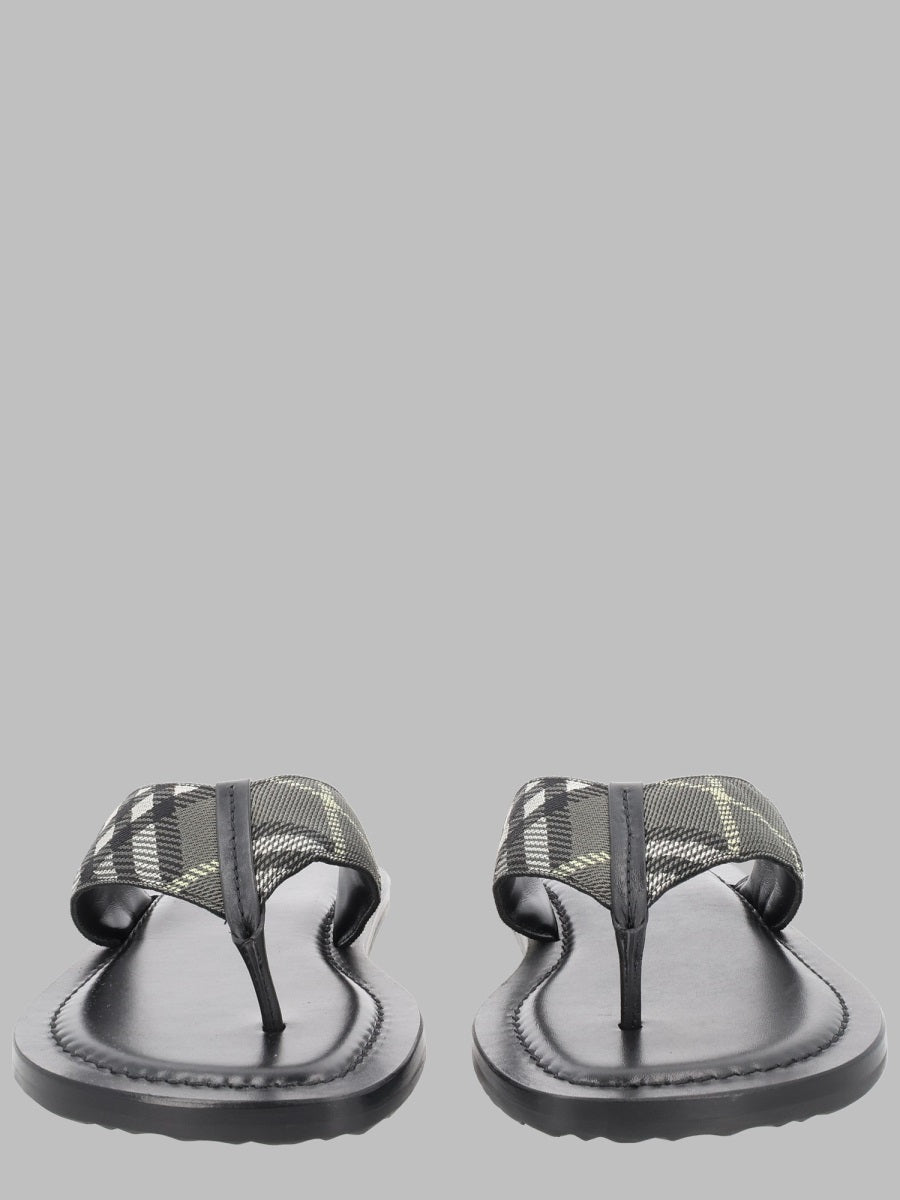 Burberry Men Sandalo "Check Pavillon" BURBERRY