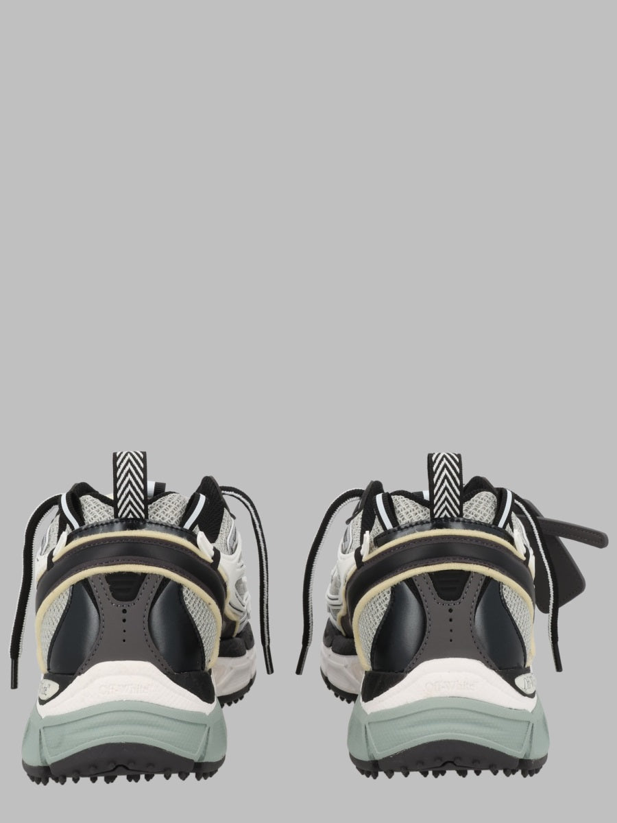 Off-White Men Sneaker "Be Right Back" OFF-WHITE