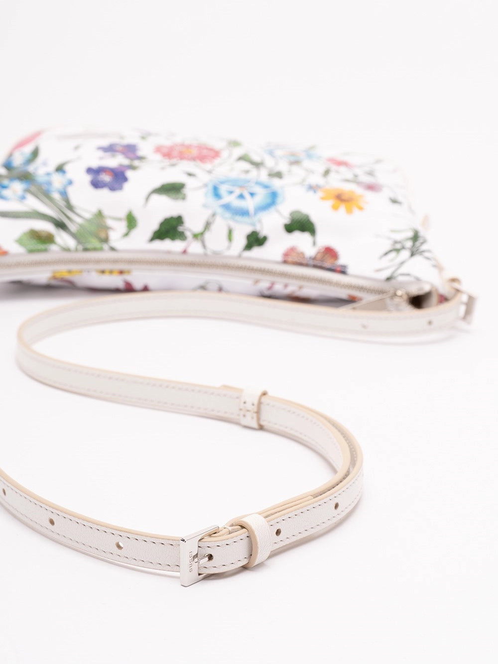Gucci Women `Gucci Essence` Shoulder Bag GUCCI