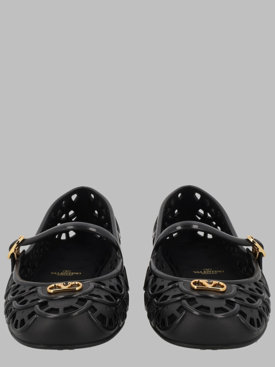 Valentino Garavani Women Ballerina "Ondette" Con Motivo Scallops VALENTINO GARAVANI