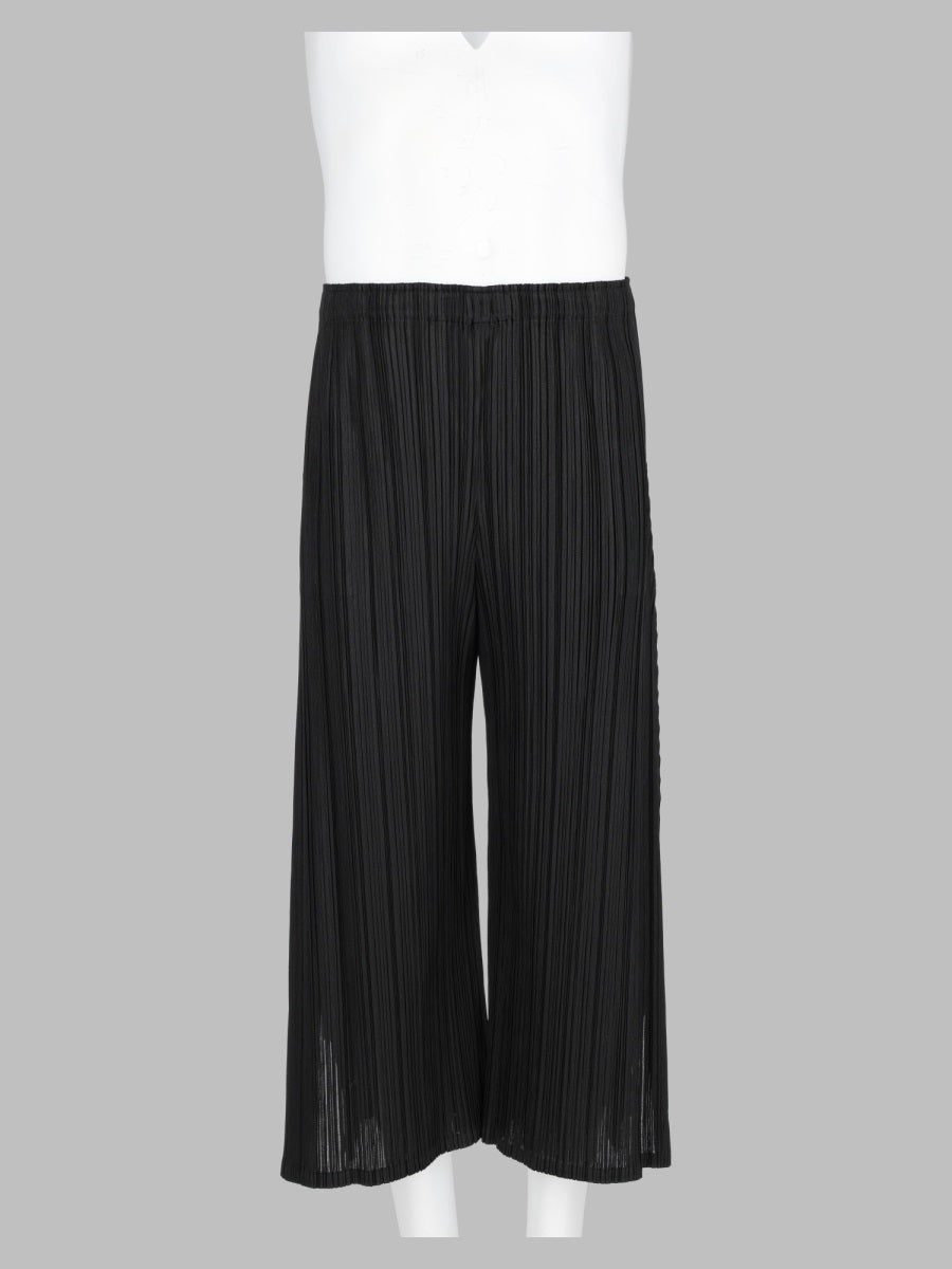 Pleats Please Issey Miyake Women Pantalone "Mellow Pleats" PLEATS PLEASE ISSEY MIYAKE