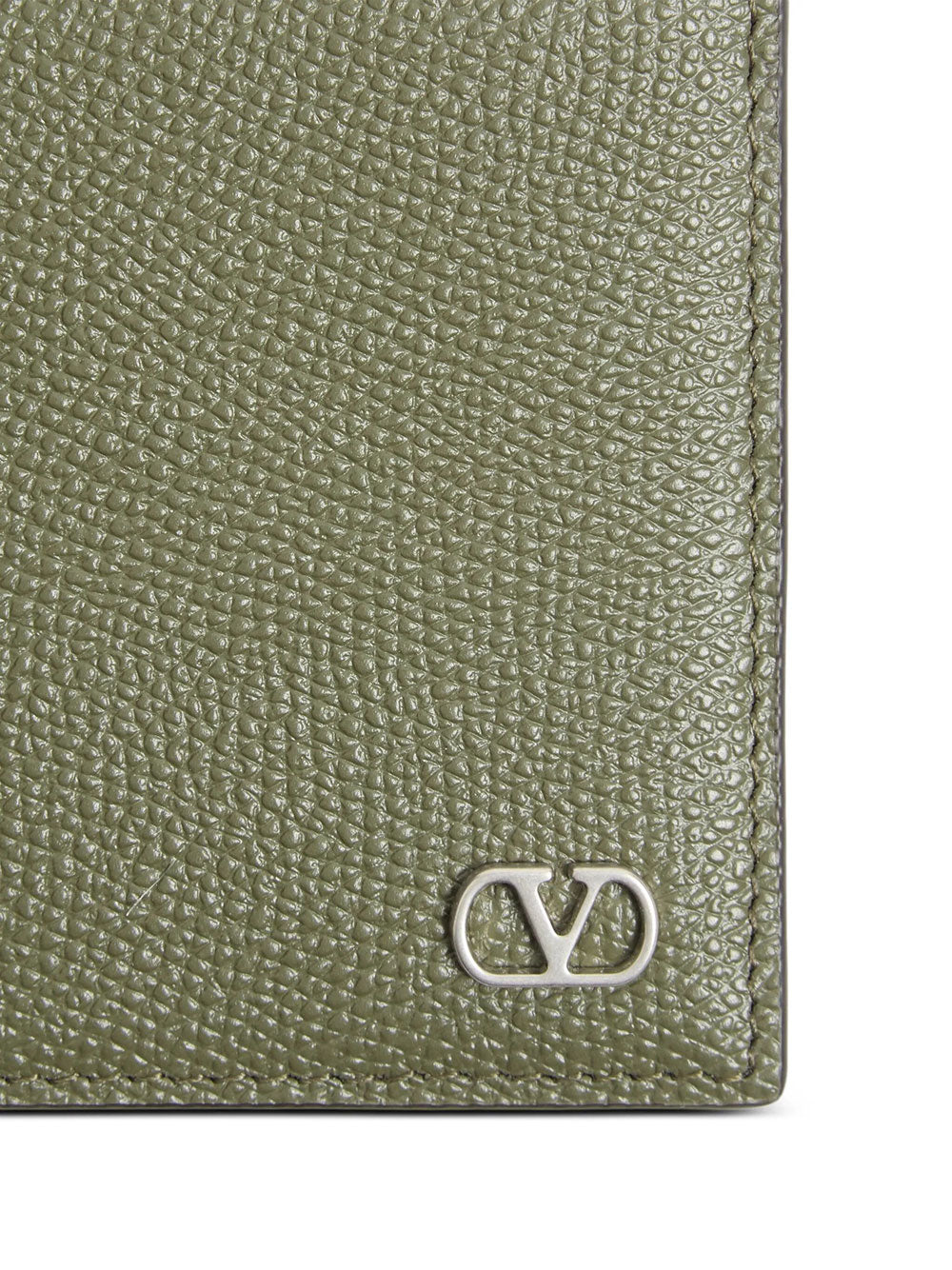 Valentino Garavani Men Vlogo Signature Grainy Calfskin Bi-Fold Wallet VALENTINO GARAVANI