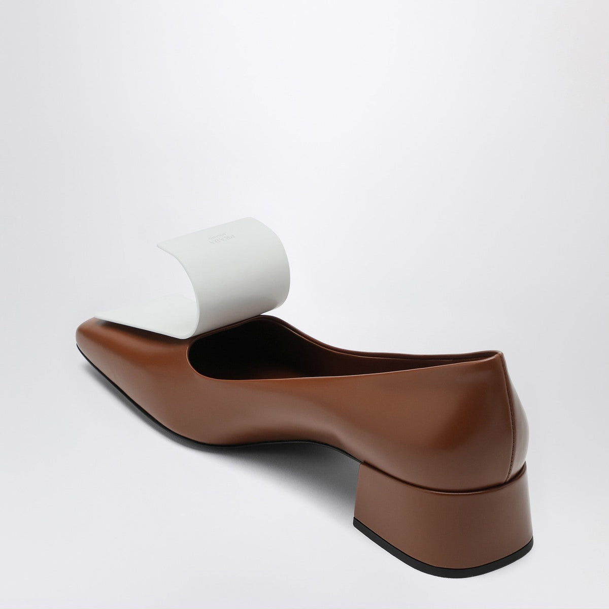Prada Tabacco And White Leather Decollete Women PRADA