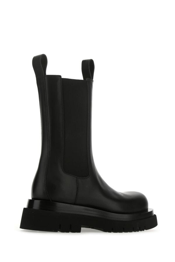 Bottega Veneta Woman Black Leather Lug Boots