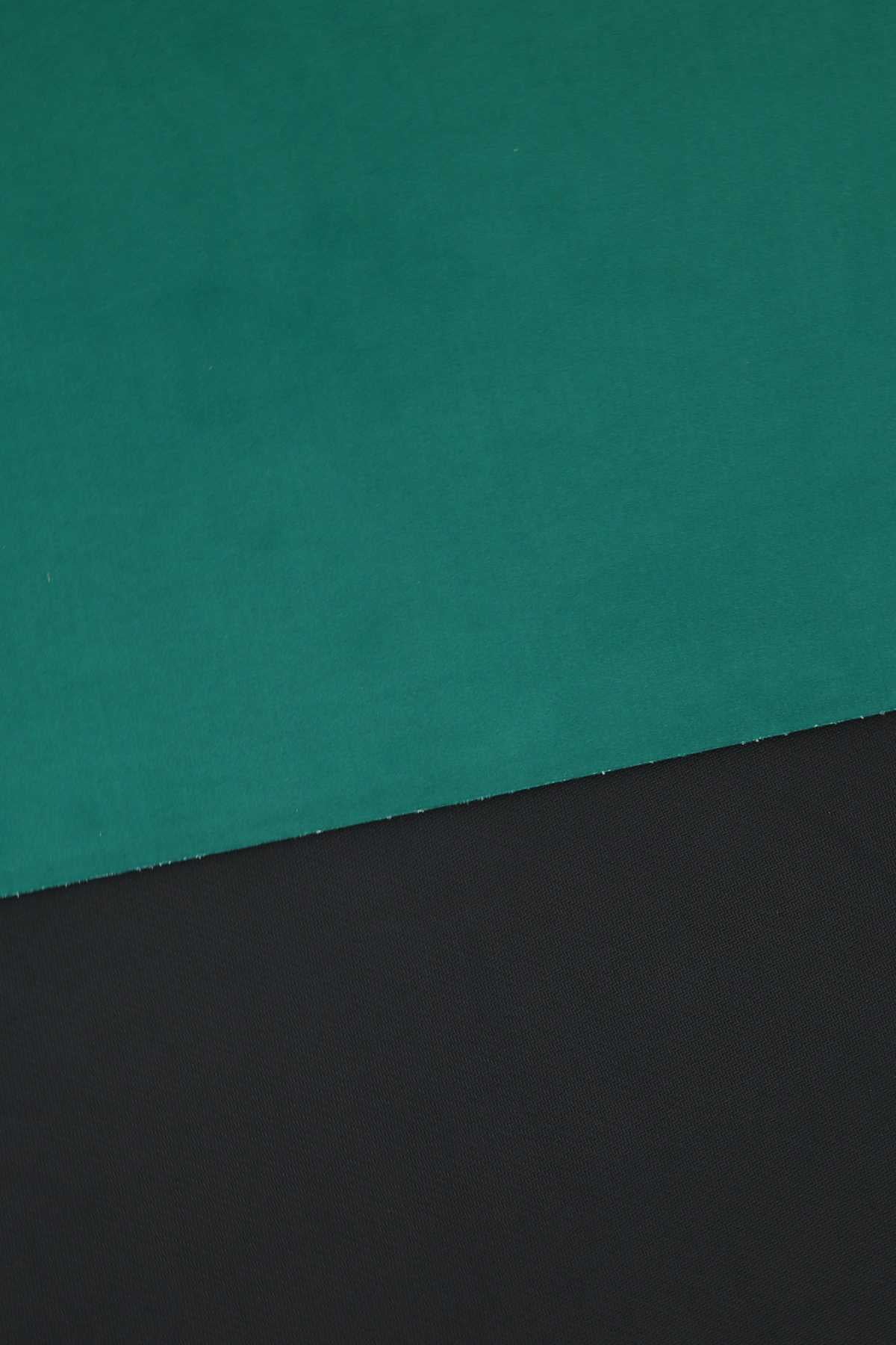 Prada Unisex Green Rubber Yoga Mat PRADA