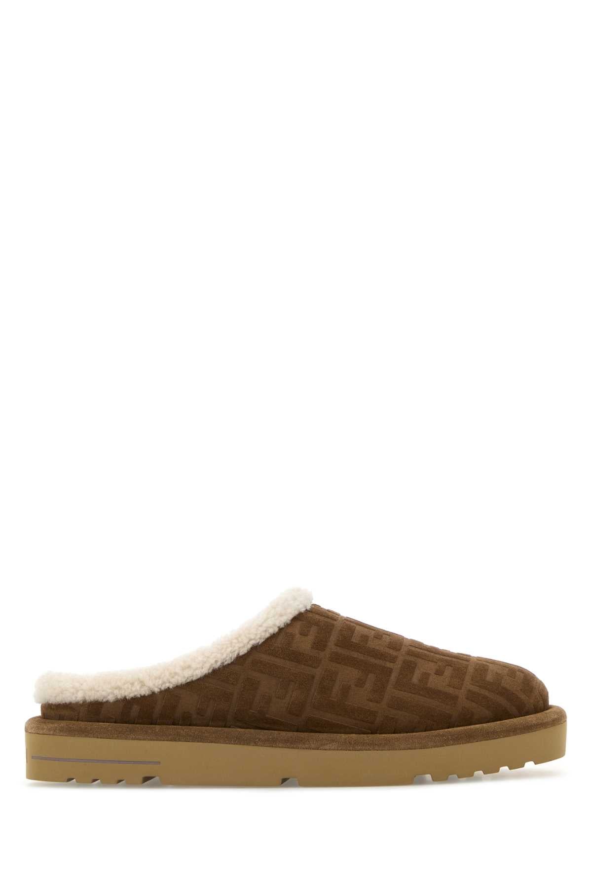 Fendi Men Brown Suede Slippers FENDI