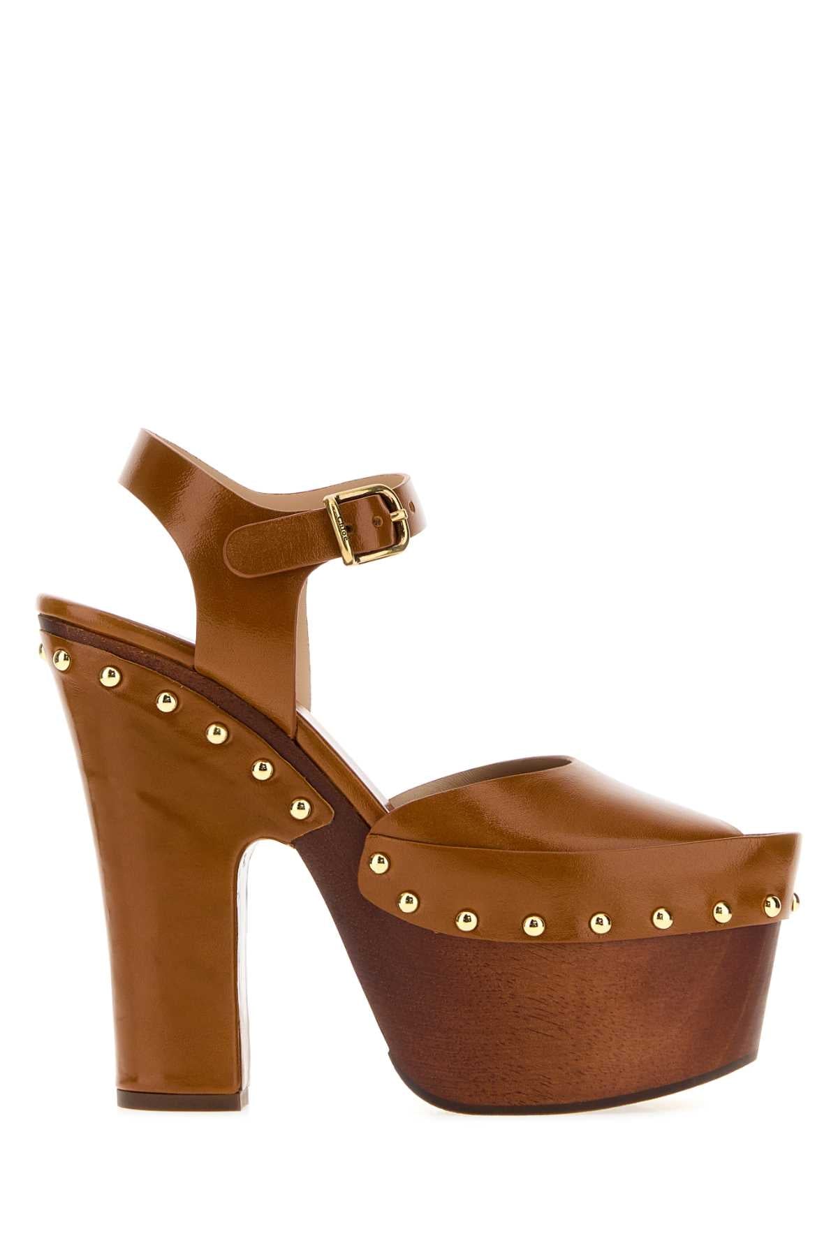 Chloe Women Caramel Leather Meret Clogs