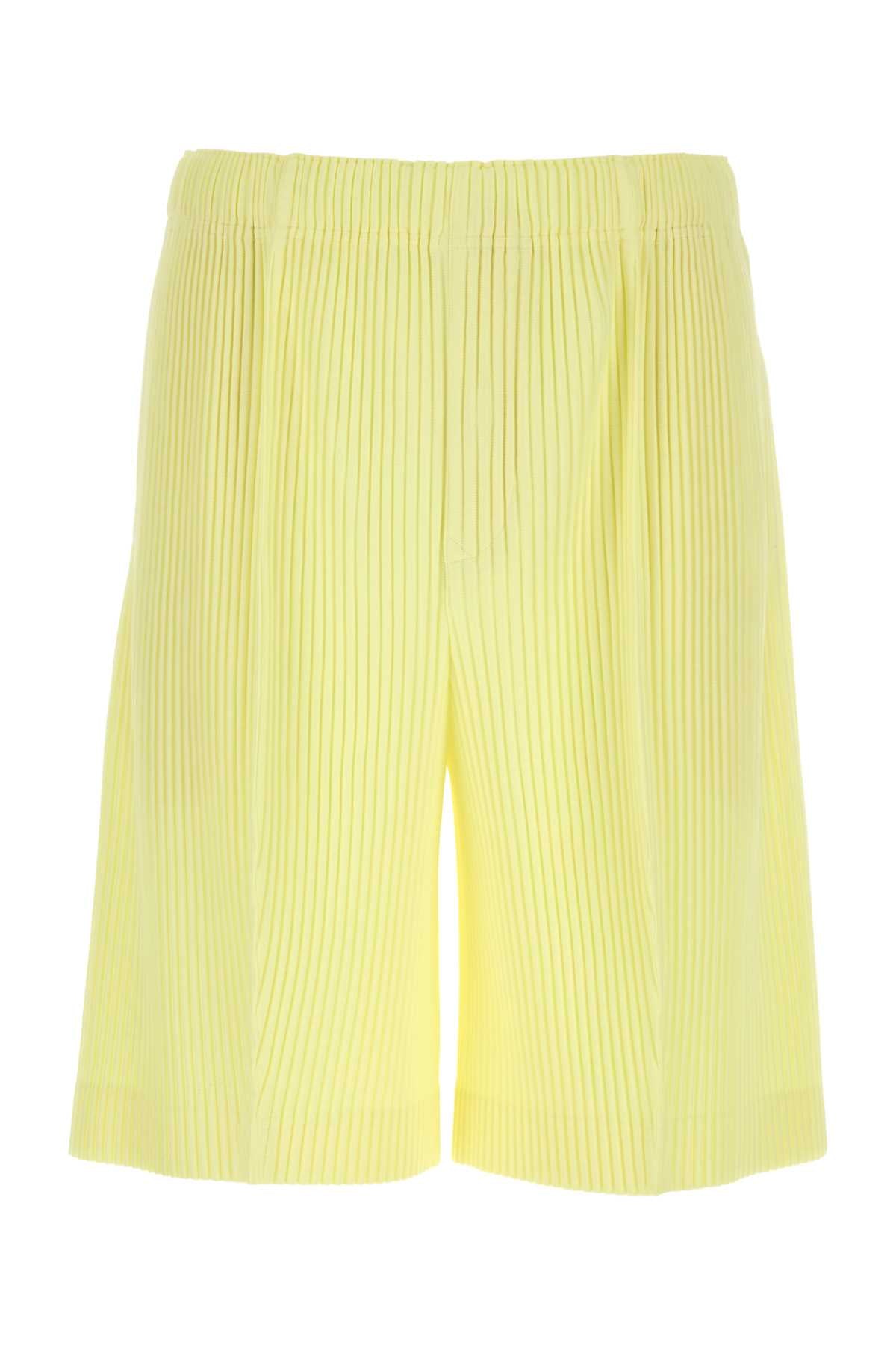 Homme Plisse' Issey Miyake Men Yellow Polyester Bermuda Shorts HOMME PLISSE ISSEY MIYAKE