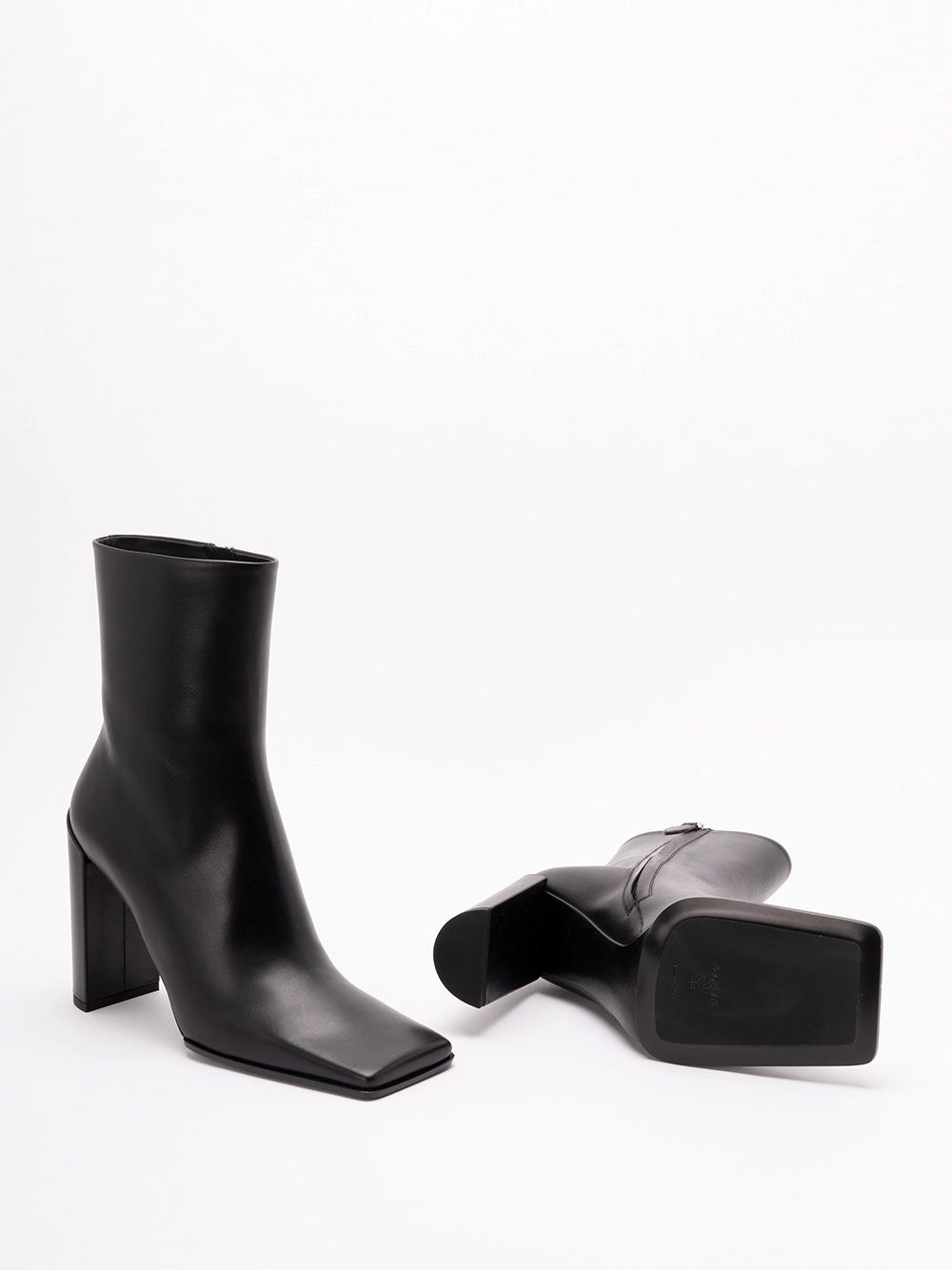 Alaia Women Ankle Boots ALAIA