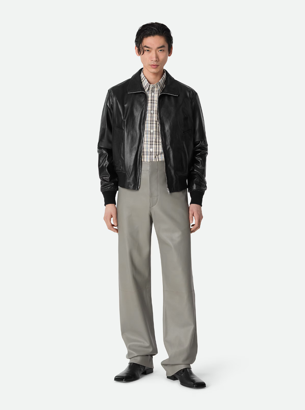 Bottega Veneta Men Black Bomber Jacket With Two Front Welt Pockets In Leather Man BOTTEGA VENETA