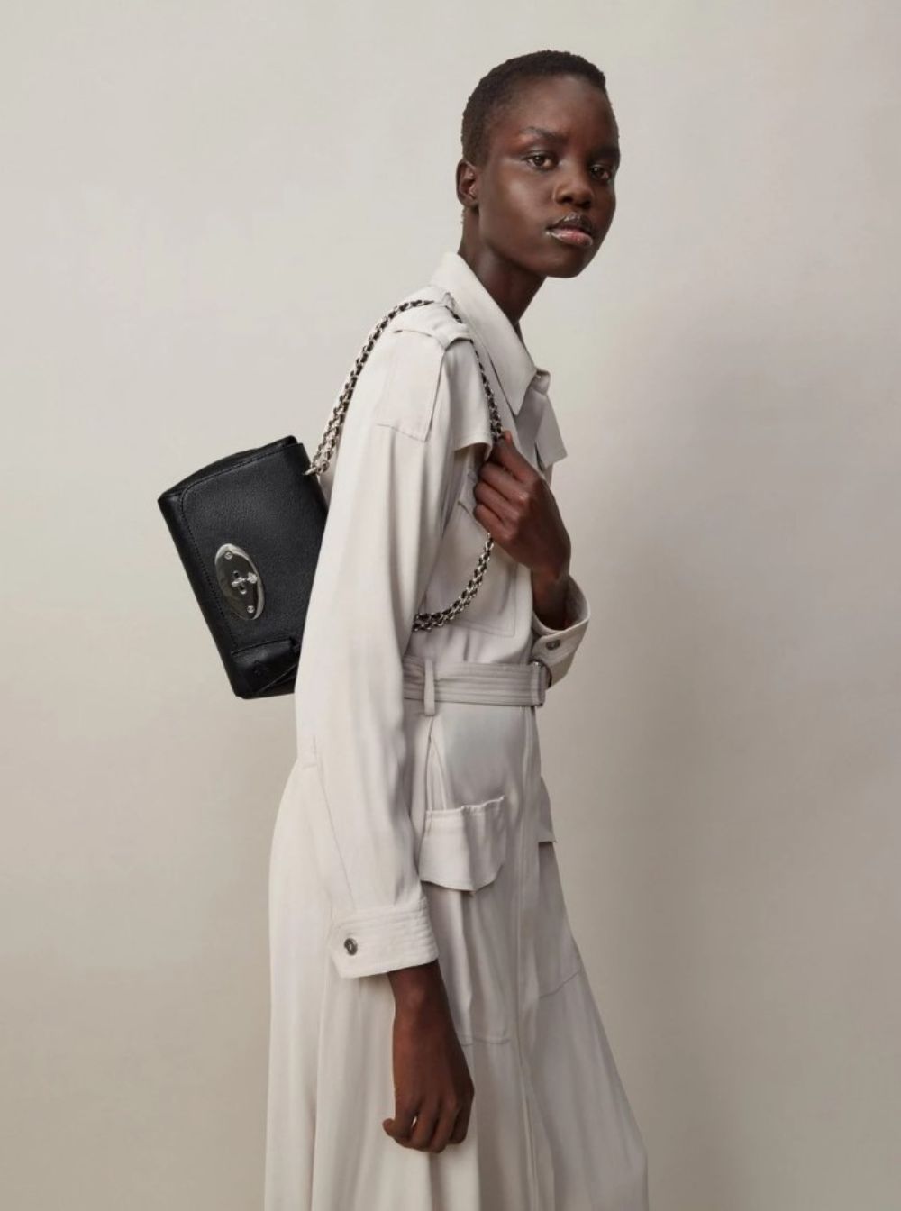 Mulberry Women 'Lily' Black Crossbody Bag With Turn-Lock Closure And Chain-Link Sliding Shoulder Strap In Leather Woman MULBERRY