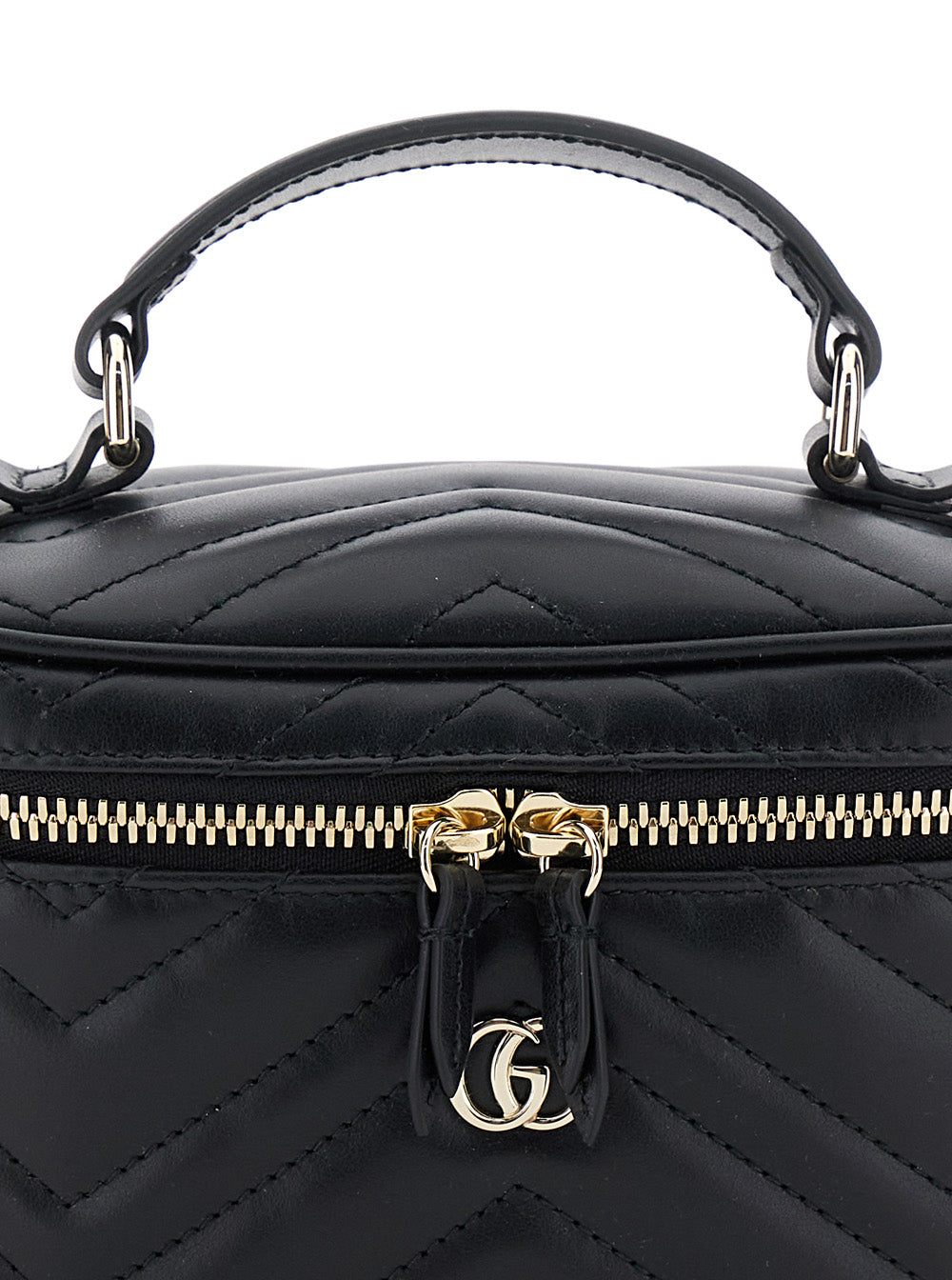 Gucci Women Handbag 'Gucci' With Chain Strap And Gg Plaque On Front In Black Leather For Women GUCCI