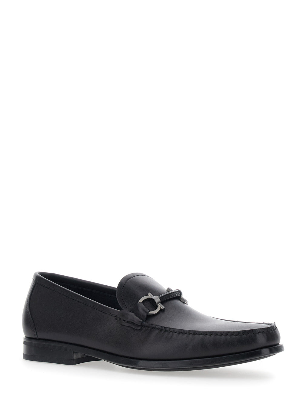 Ferragamo Men Black Loafers With Gancini Detail On The Front In Leather For Men FERRAGAMO