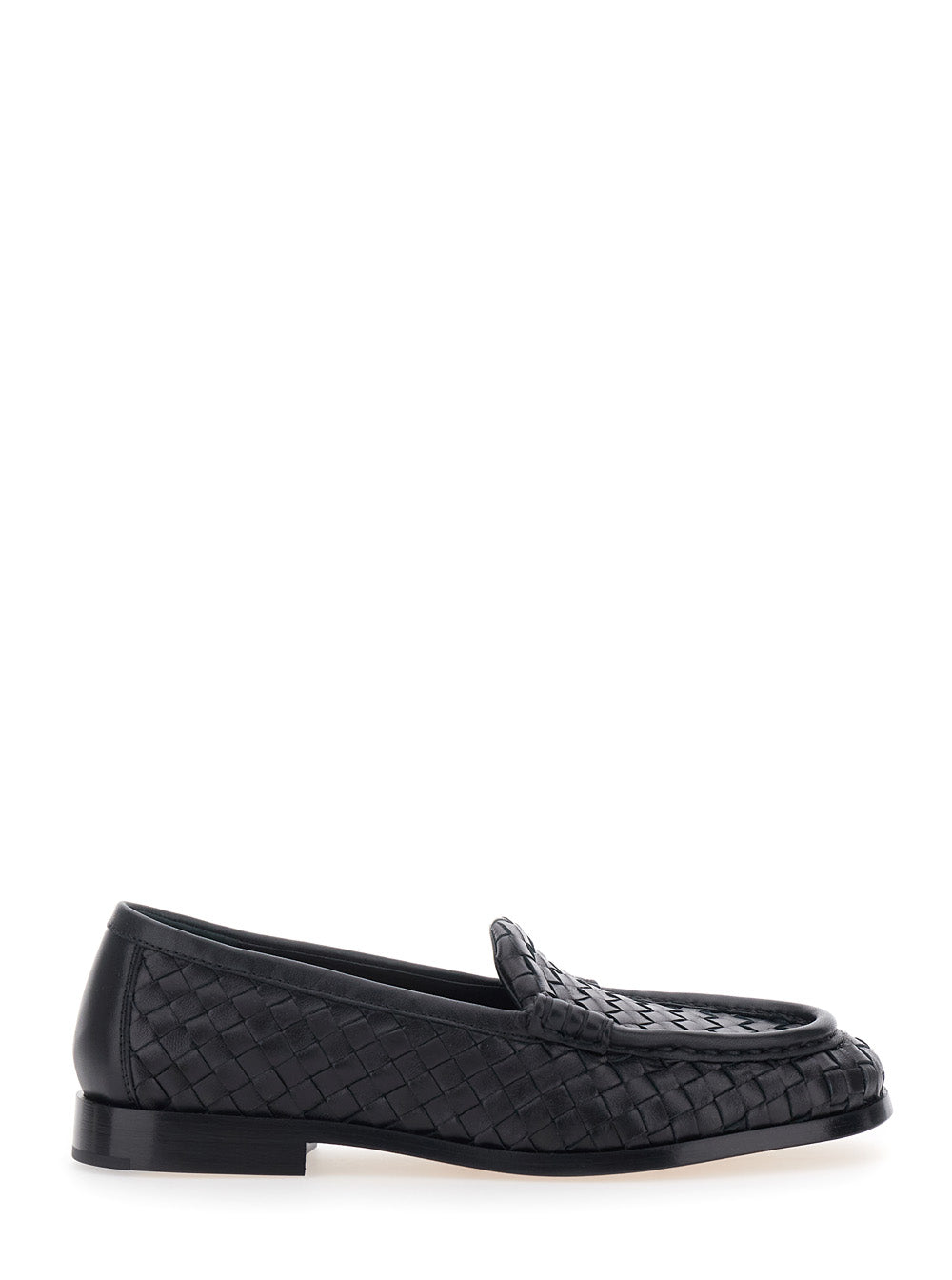 Bottega Veneta Women 'Silenzio' Black Loafers With Rounded Toe And Intreccio In Leather For Women BOTTEGA VENETA