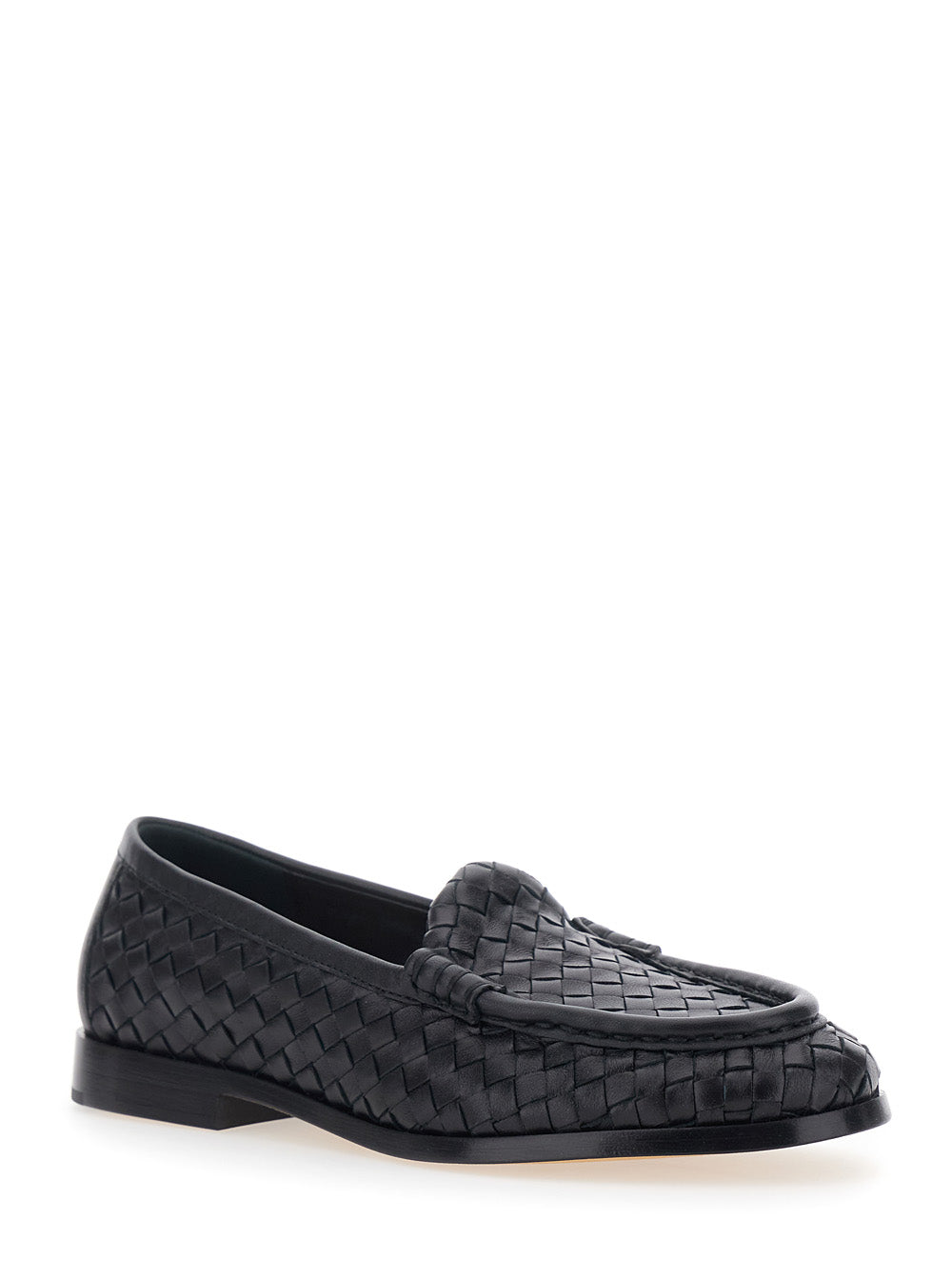 Bottega Veneta Women 'Silenzio' Black Loafers With Rounded Toe And Intreccio In Leather For Women BOTTEGA VENETA