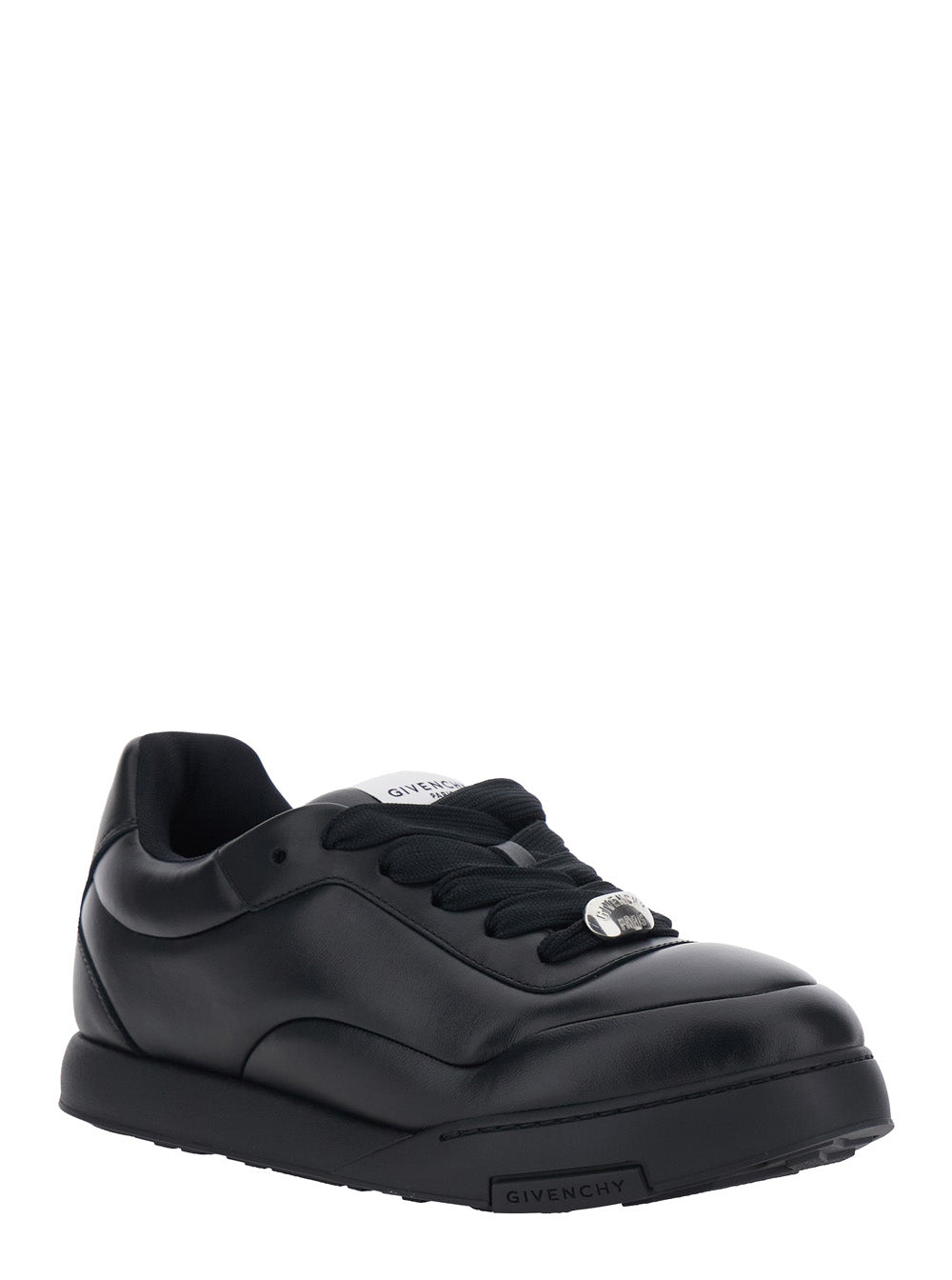 Givenchy Men Black Low Top Sneaker With Logo Lettering On The Back And Logo Patch On The Tongue In Leather For Men GIVENCHY