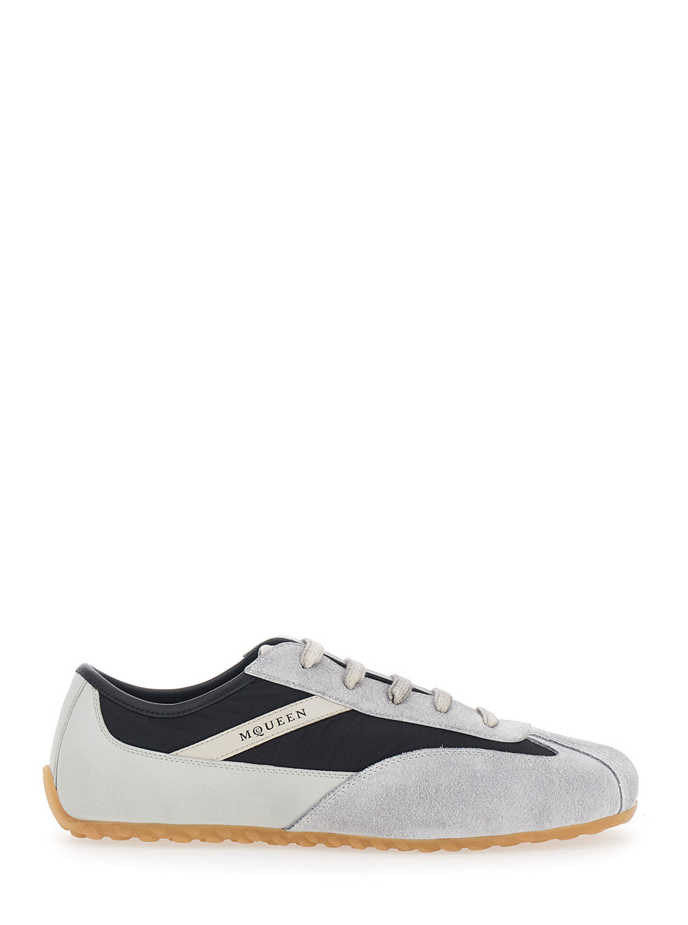 Alexander Mcqueen Men 'Boxe' Gray Low Top Sneakers With Bicolor Details And Logo Lettering On The Side In Suede For Men