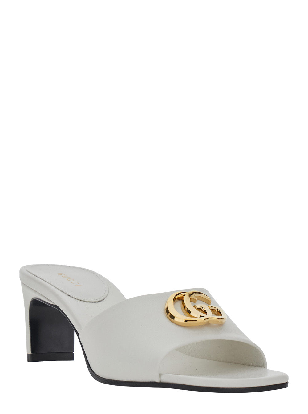 Gucci Women White Sandals With Gg Logo Plaque On The Front In Leather For Women GUCCI