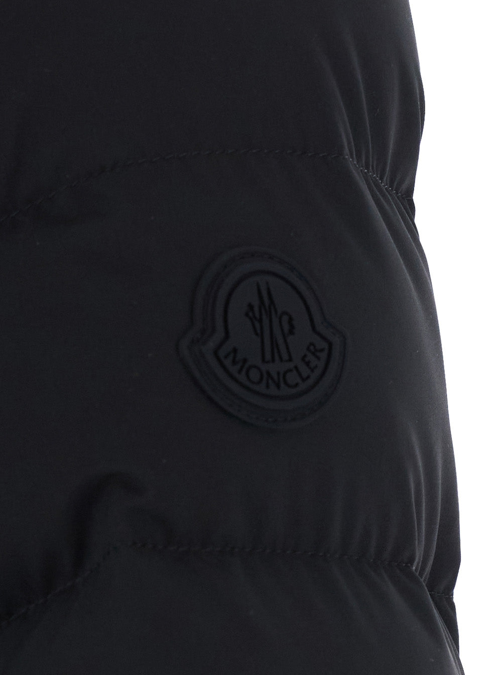 Moncler Women 'Esthetique' Black Down Jacket With Waist Belt And Logo Patch On The Sleeve In Tech Fabric For Women MONCLER