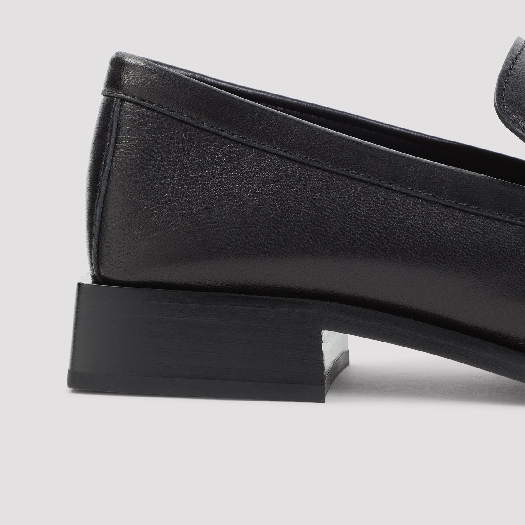 Roger Vivier Moc Strass Loafer Women ROGER VIVIER