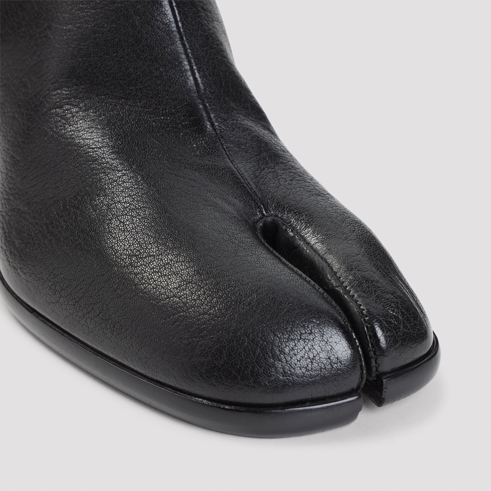 Maison Margiela Tabi Ankle Boots Men MAISON MARGIELA