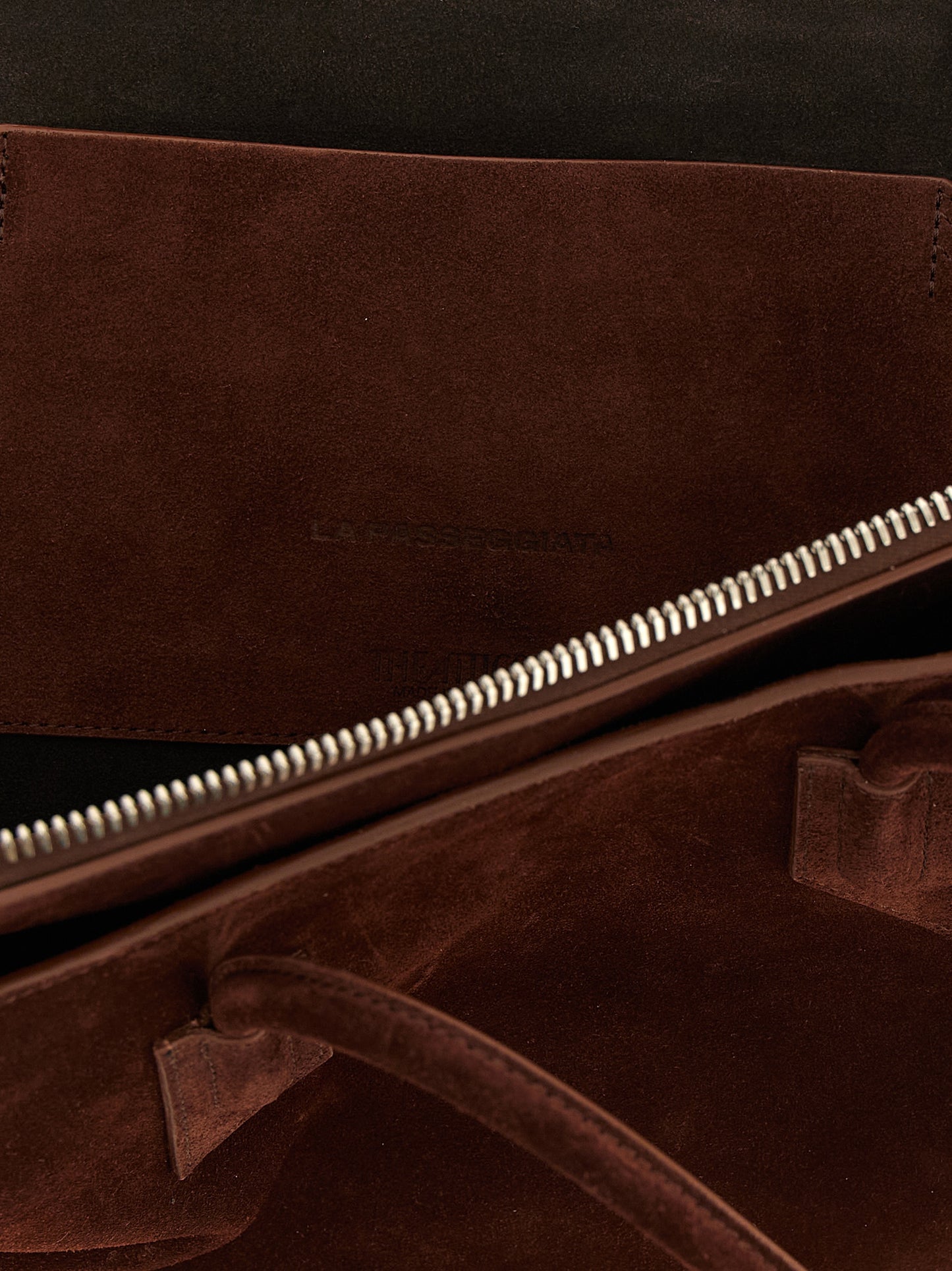 The Attico Women 'La Passeggiata Medium' Shoulder Bag THE ATTICO