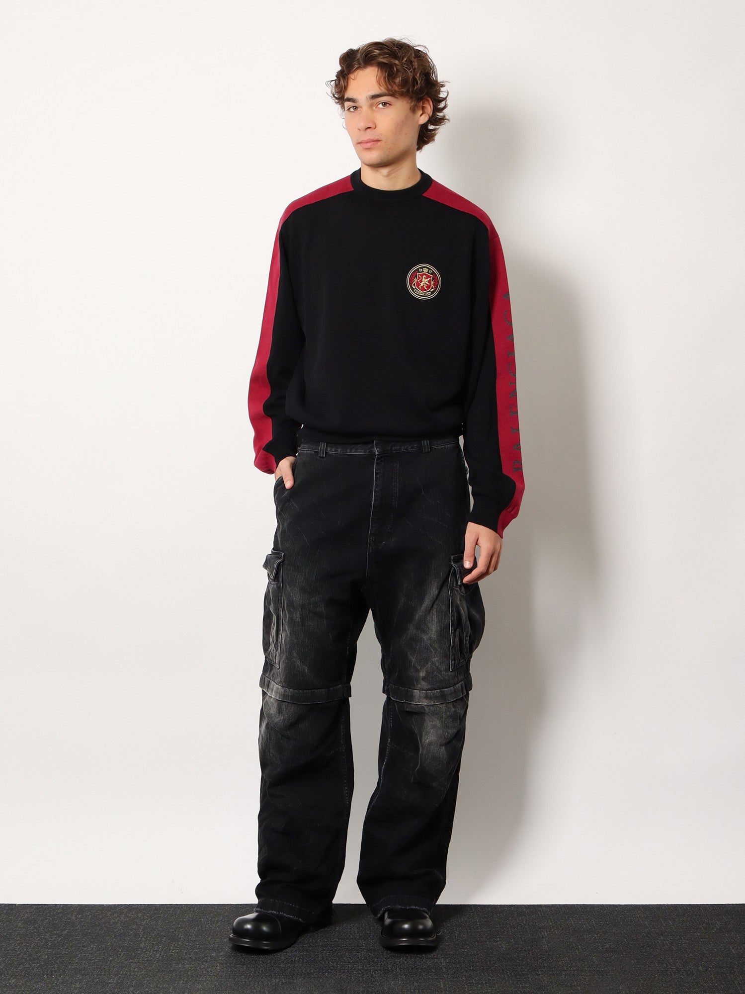 Balenciaga Men Cotton Sweater With Logo On The Front BALENCIAGA